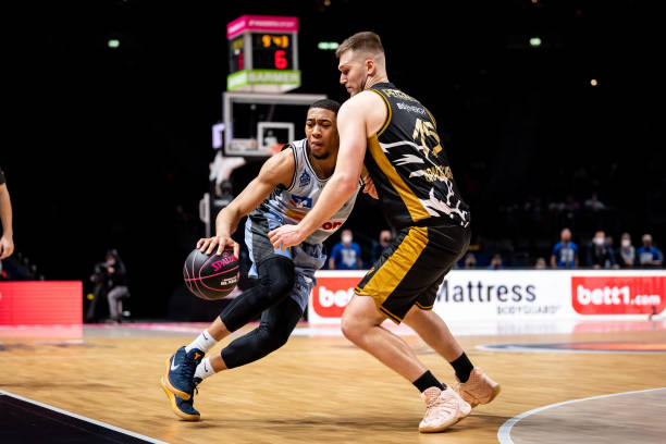 充满了活力 充满了活力